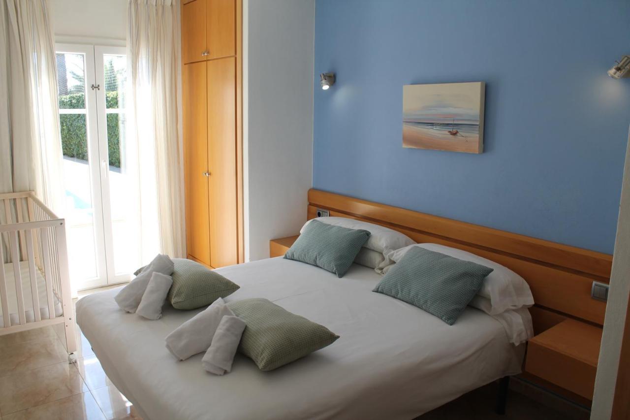 Villa Betty Cala'N Blanes  Extérieur photo